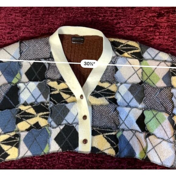 Urban Outfitters Oversized Cropped Patchwork Sweater XS - Picture 7 of 9